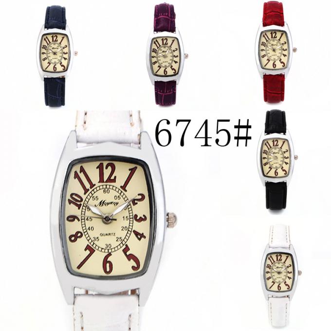 WJ-8416女性の方法手首の黒バンド合金の箱の革時計バンド11色の女性腕時計
